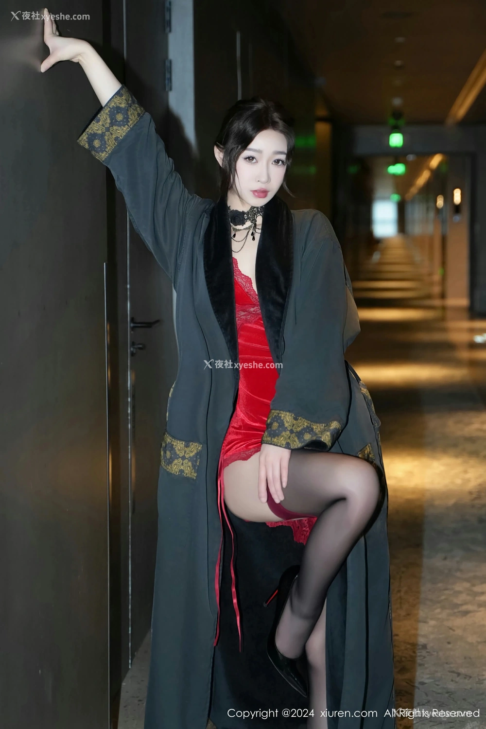 1P - [XiuRen秀人网] No.8547 软糖爱喝奶