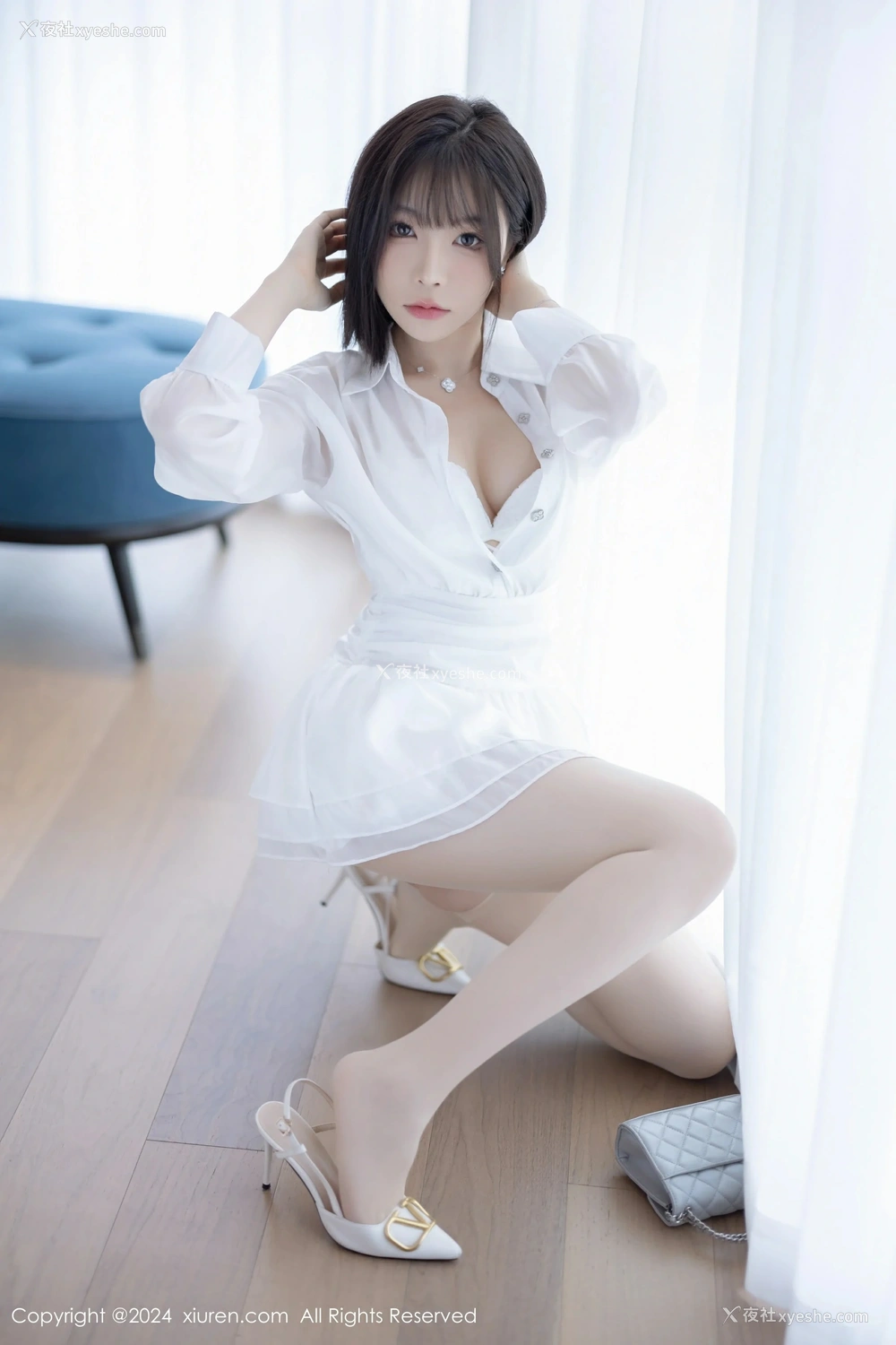1P - [XiuRen秀人网] No.9020 徐莉芝Booty