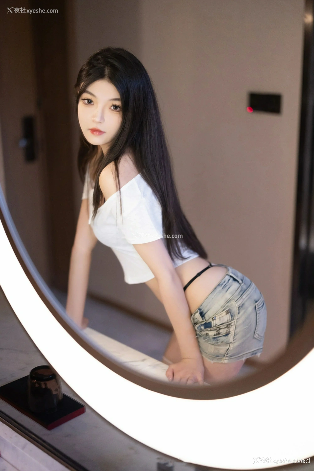 1P - [XiuRen秀人网] No.9141 初梦瑶