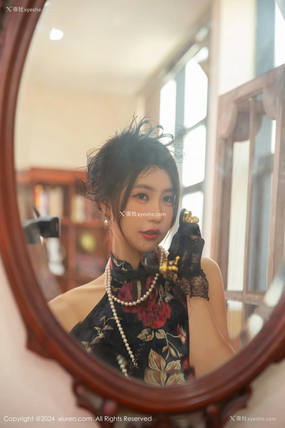 1P - [XiuRen秀人网] No.9116 绮里嘉ula