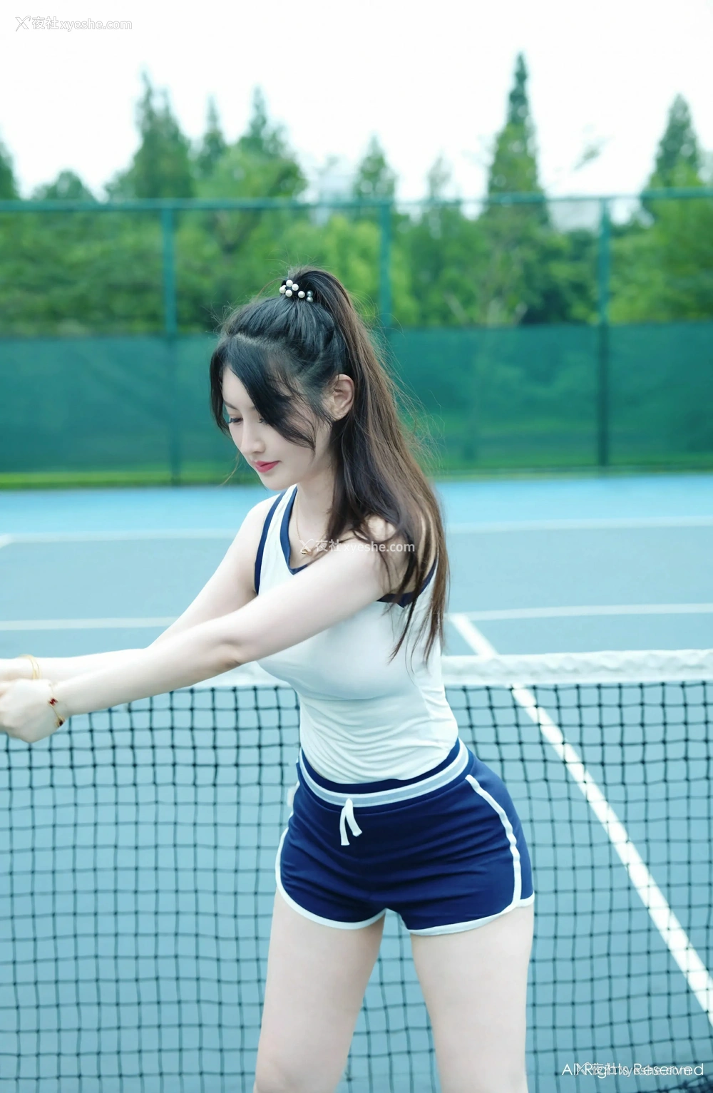1P - [XiuRen秀人网] No.8821 诗诗kiki