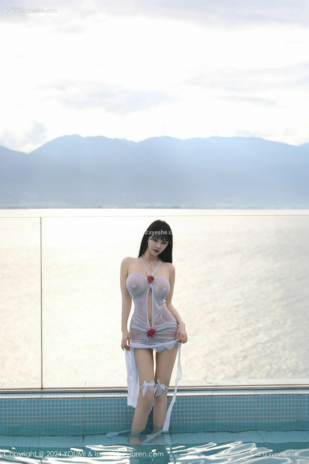 1P - [YOUMI尤蜜荟] VOL.1097 心上可Flora