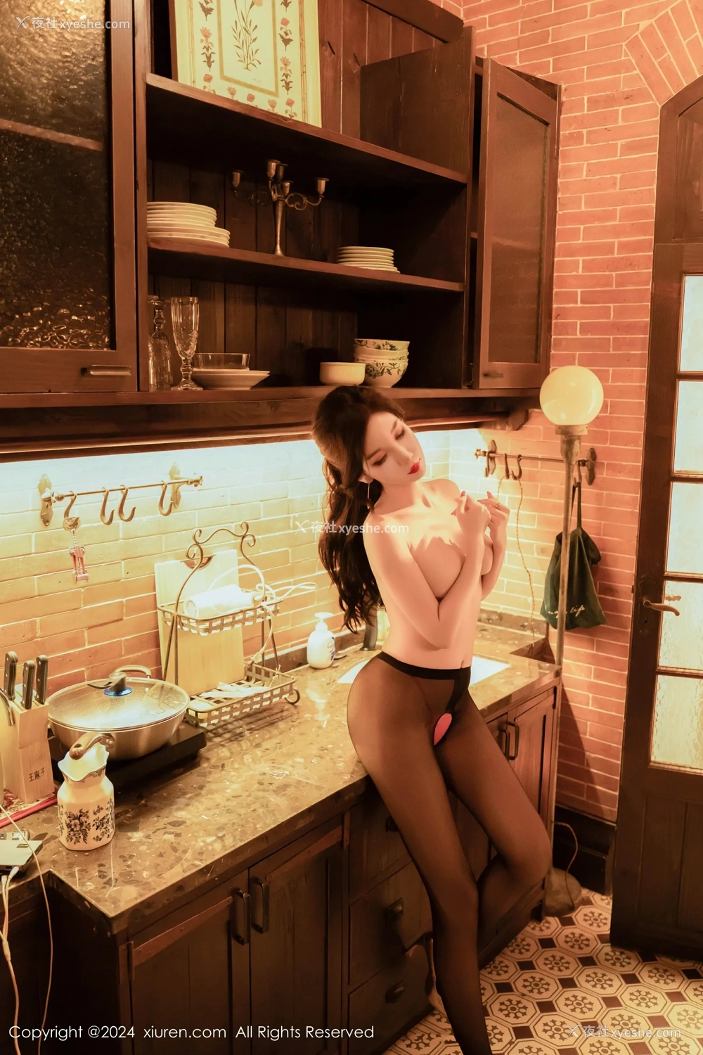 1P - [XiuRen秀人网] No.9005 陈怡曼