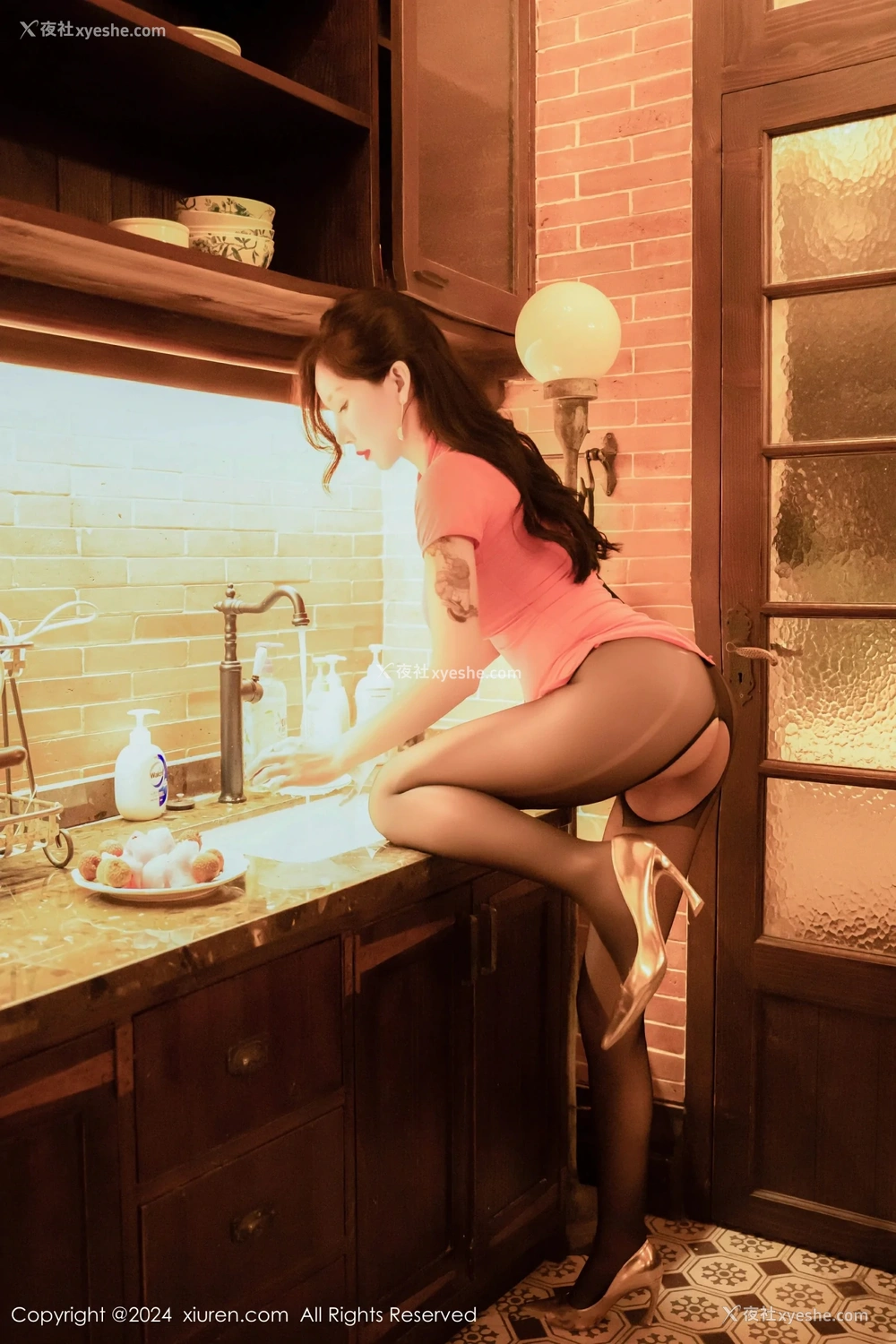 1P - [XiuRen秀人网] No.9005 陈怡曼