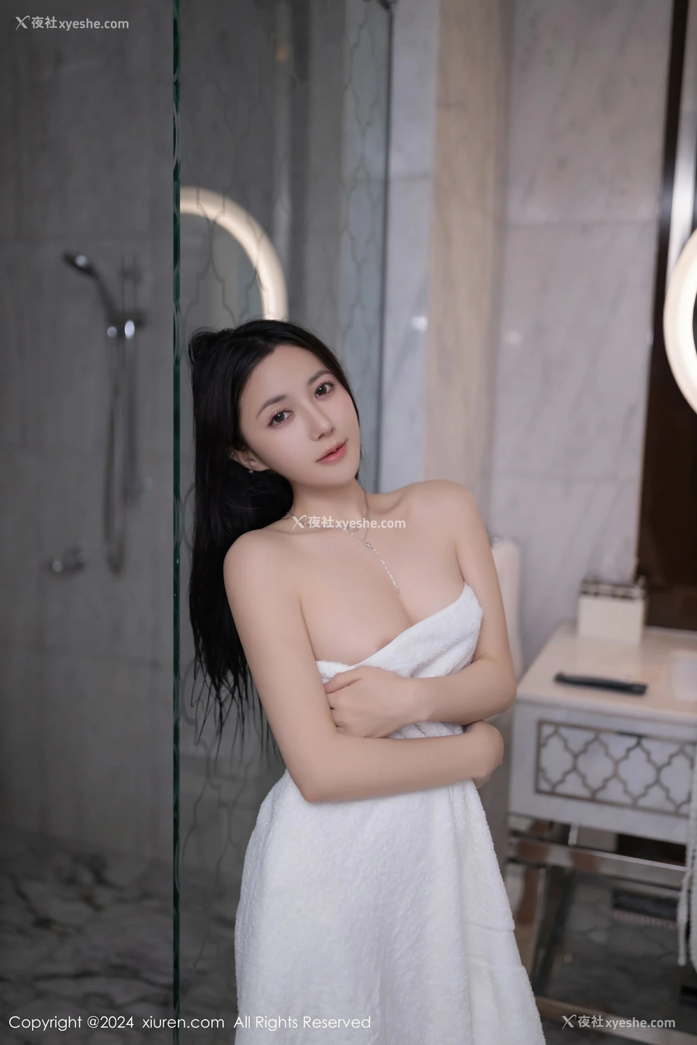 1P - [XiuRen秀人网] No.9030 鱼子酱Fish