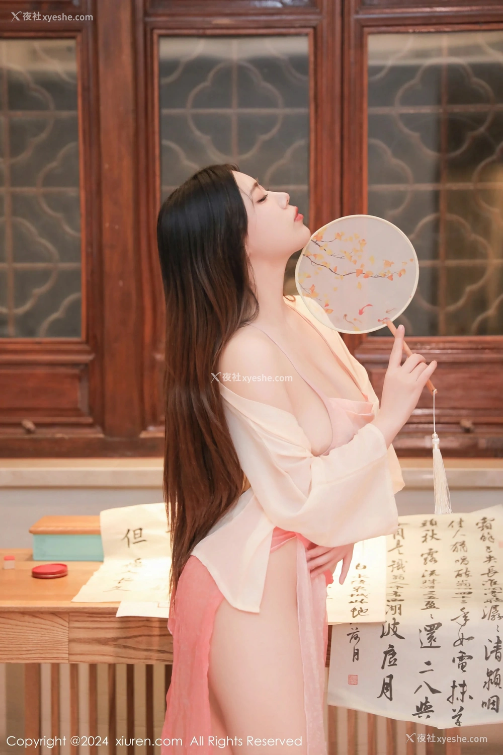 1P - [XiuRen秀人网] No.9040 蛋蛋宝
