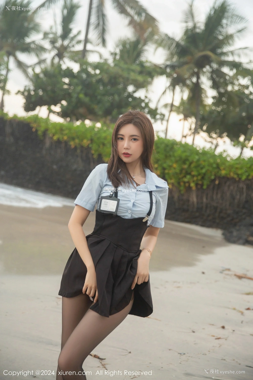 1P - [XiuRen秀人网] No.8752 绮里嘉ula