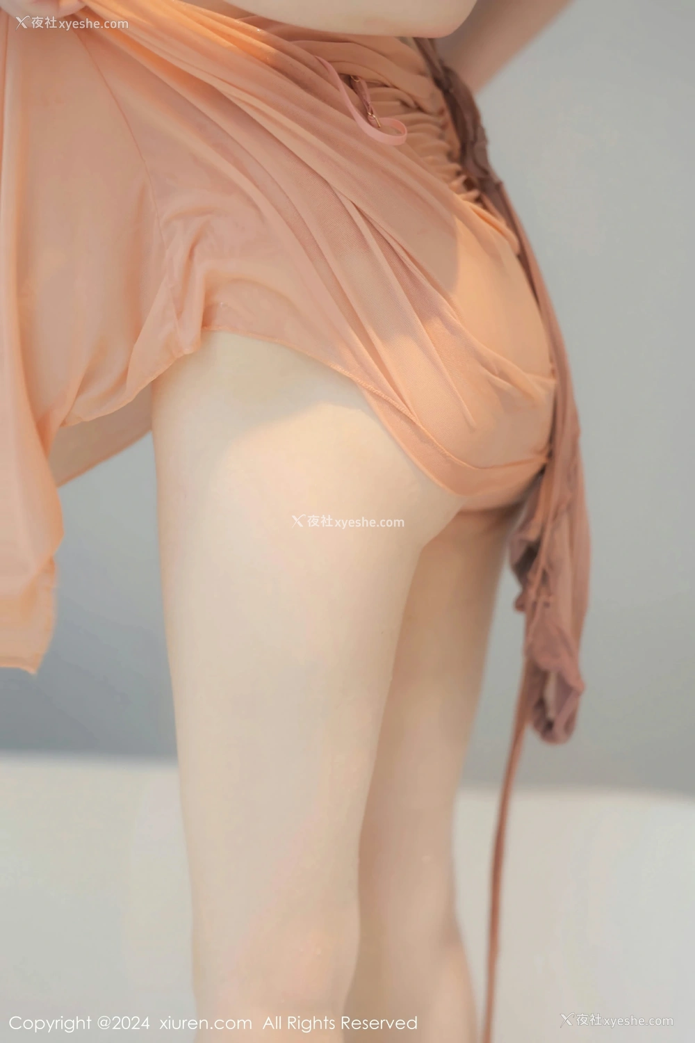 1P - [XiuRen秀人网] No.8770 白乐乐
