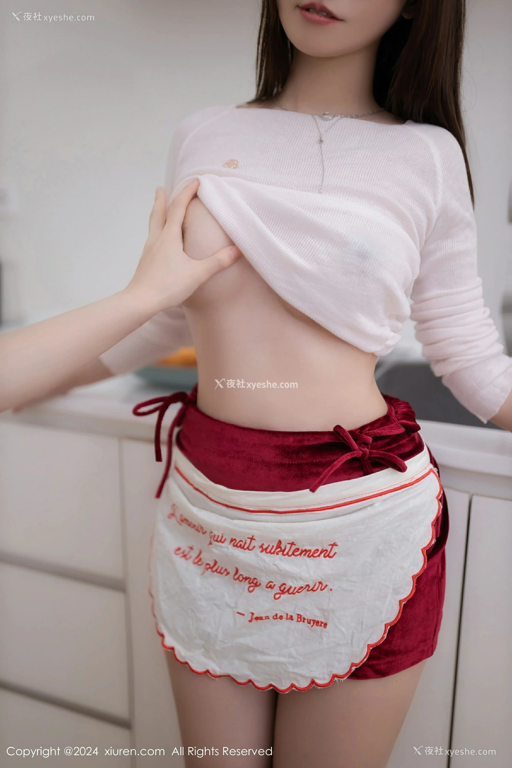 1P - [XiuRen秀人网] No.9255 杏子Yada
