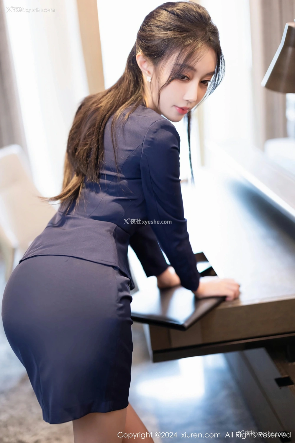 1P - [XiuRen秀人网] No.8669 玥儿玥