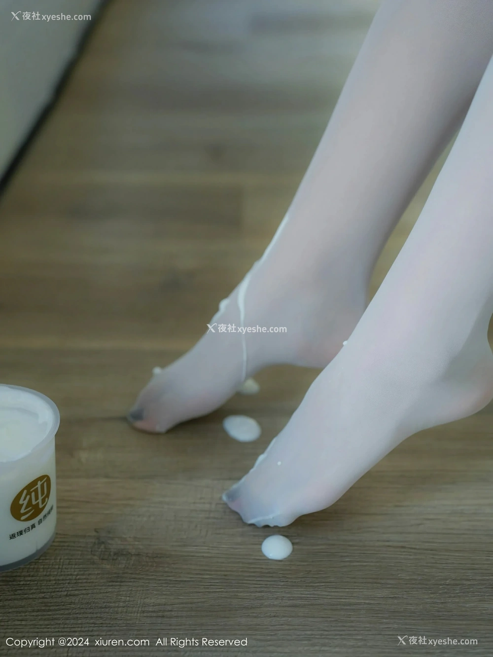 1P - [XiuRen秀人网] No.9458 李金金