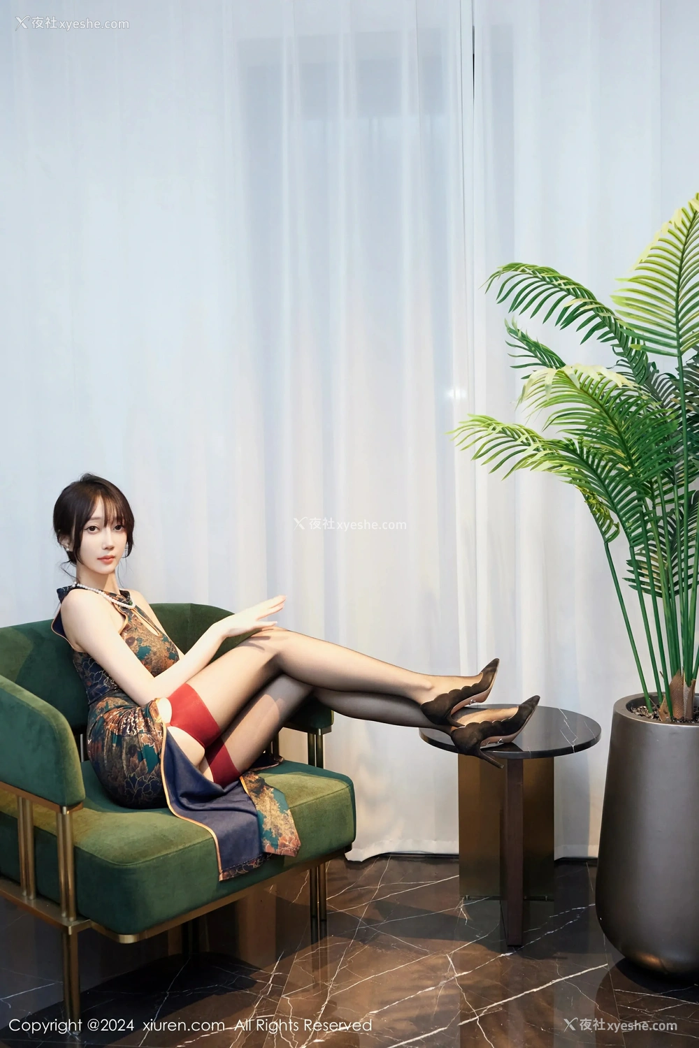 1P - [XiuRen秀人网] No.8995 玥儿玥er