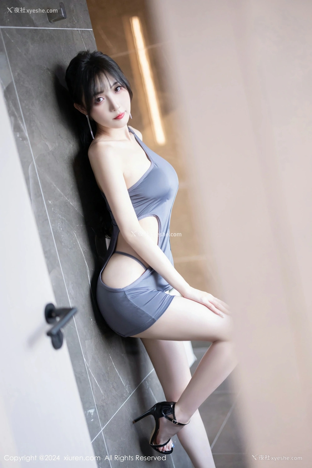 1P - [XiuRen秀人网] No.8682 林星阑