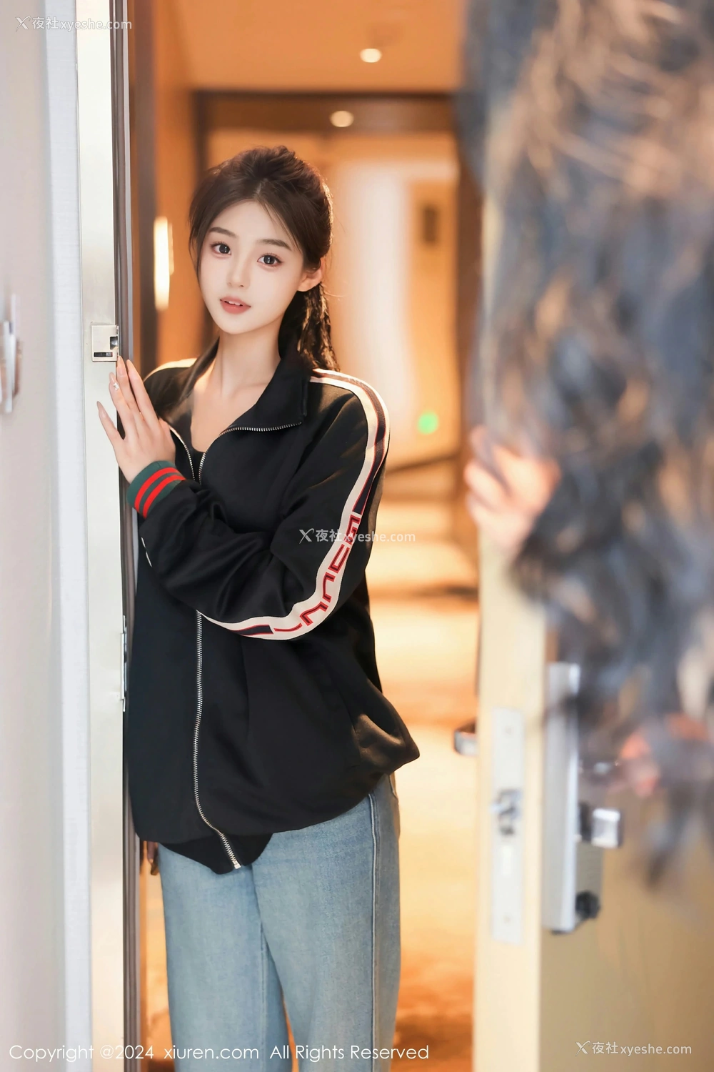 1P - [XiuRen秀人网] No.8668 模特合集