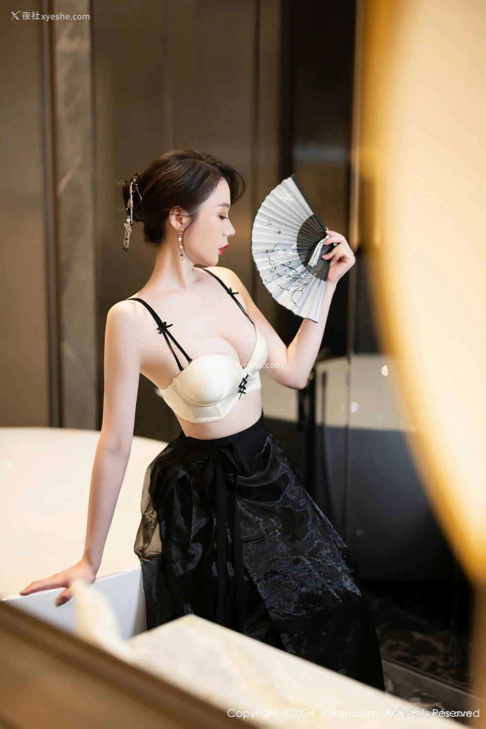 1P - [XiuRen秀人网] No.8465 梦心玥