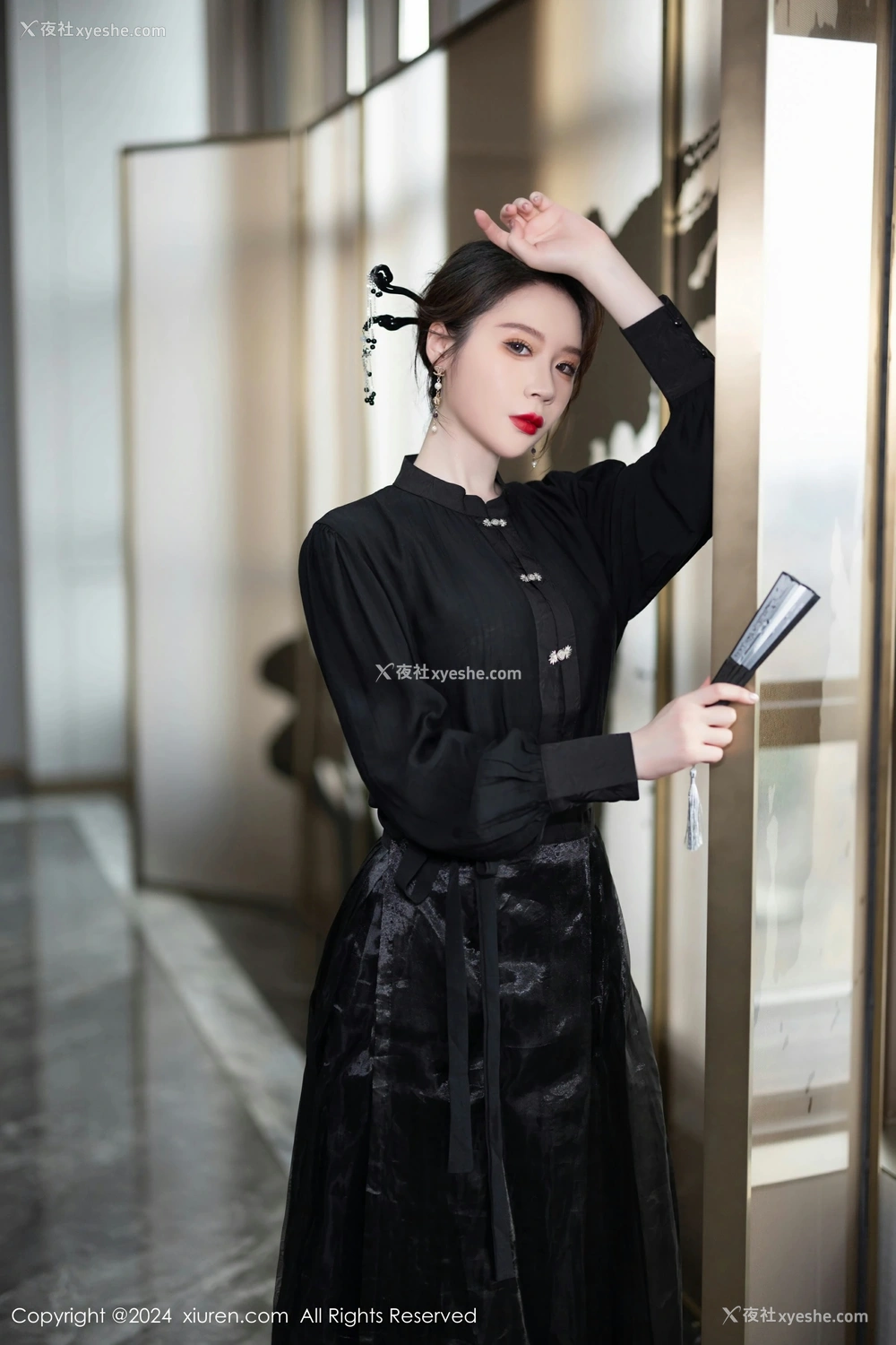 1P - [XiuRen秀人网] No.8465 梦心玥