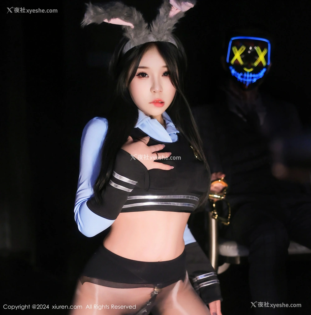 1P - [XiuRen秀人网] No.9071 麦田