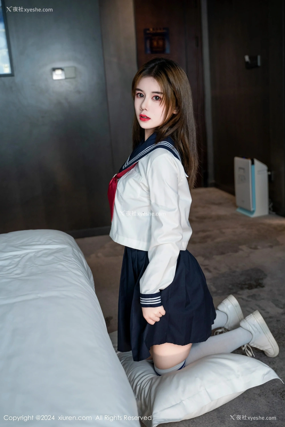 1P - [XiuRen秀人网] No.8819 凌彩烟