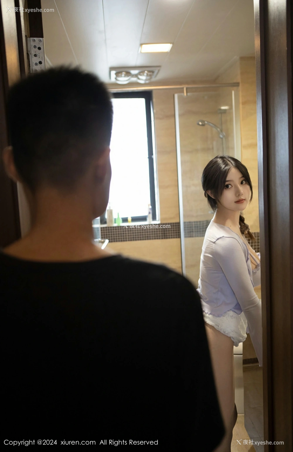 1P - [XiuRen秀人网] No.8677 豆瓣酱