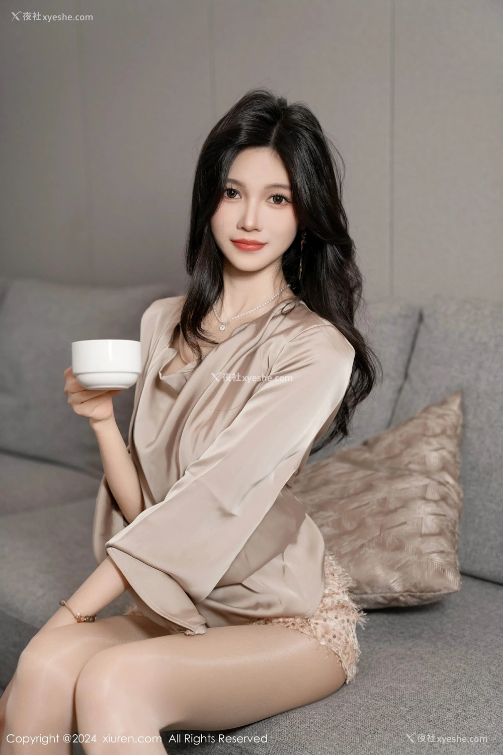 1P - [XiuRen秀人网] No.8617 程程程-
