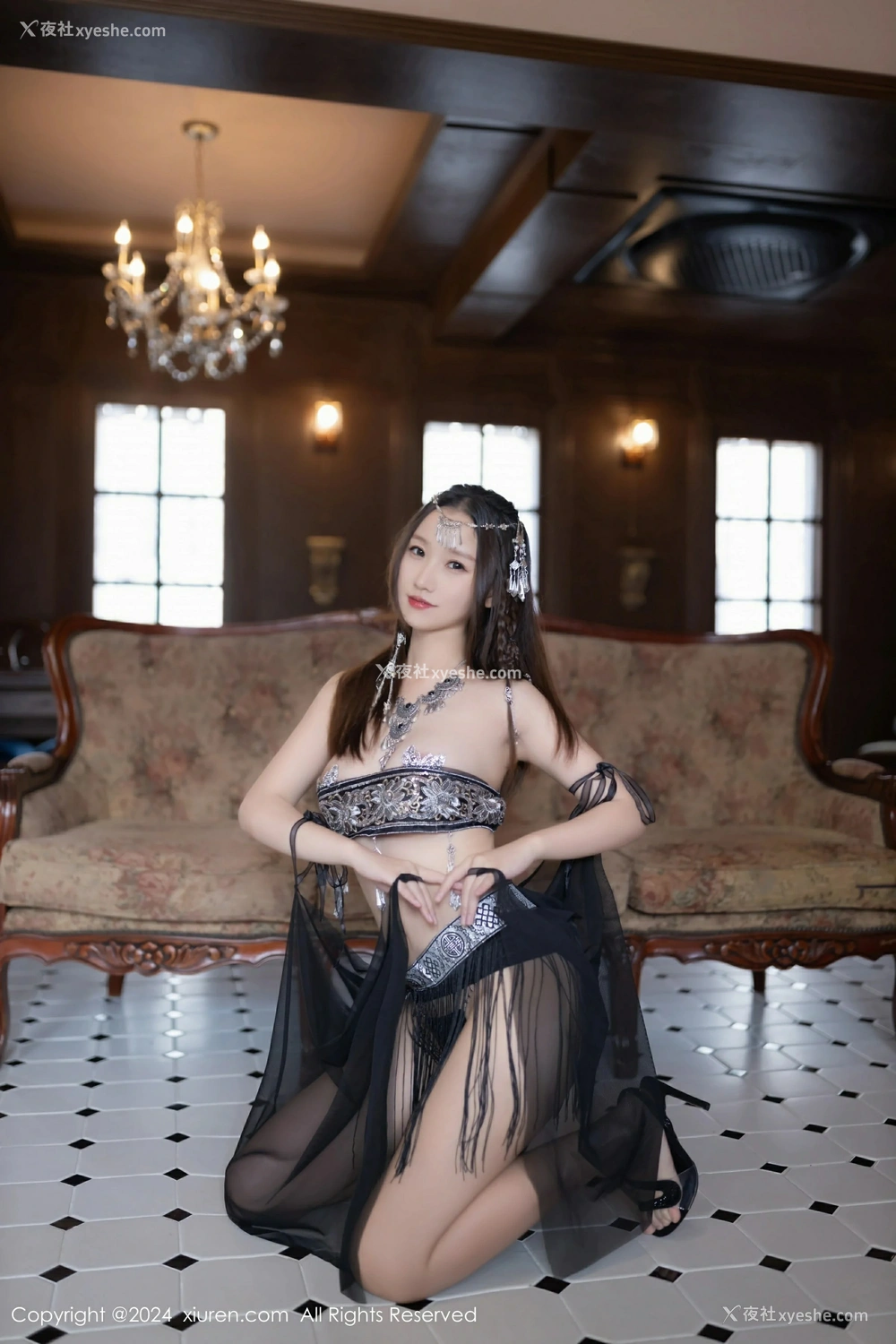 1P - [XiuRen秀人网] No.9172 杏子Yada