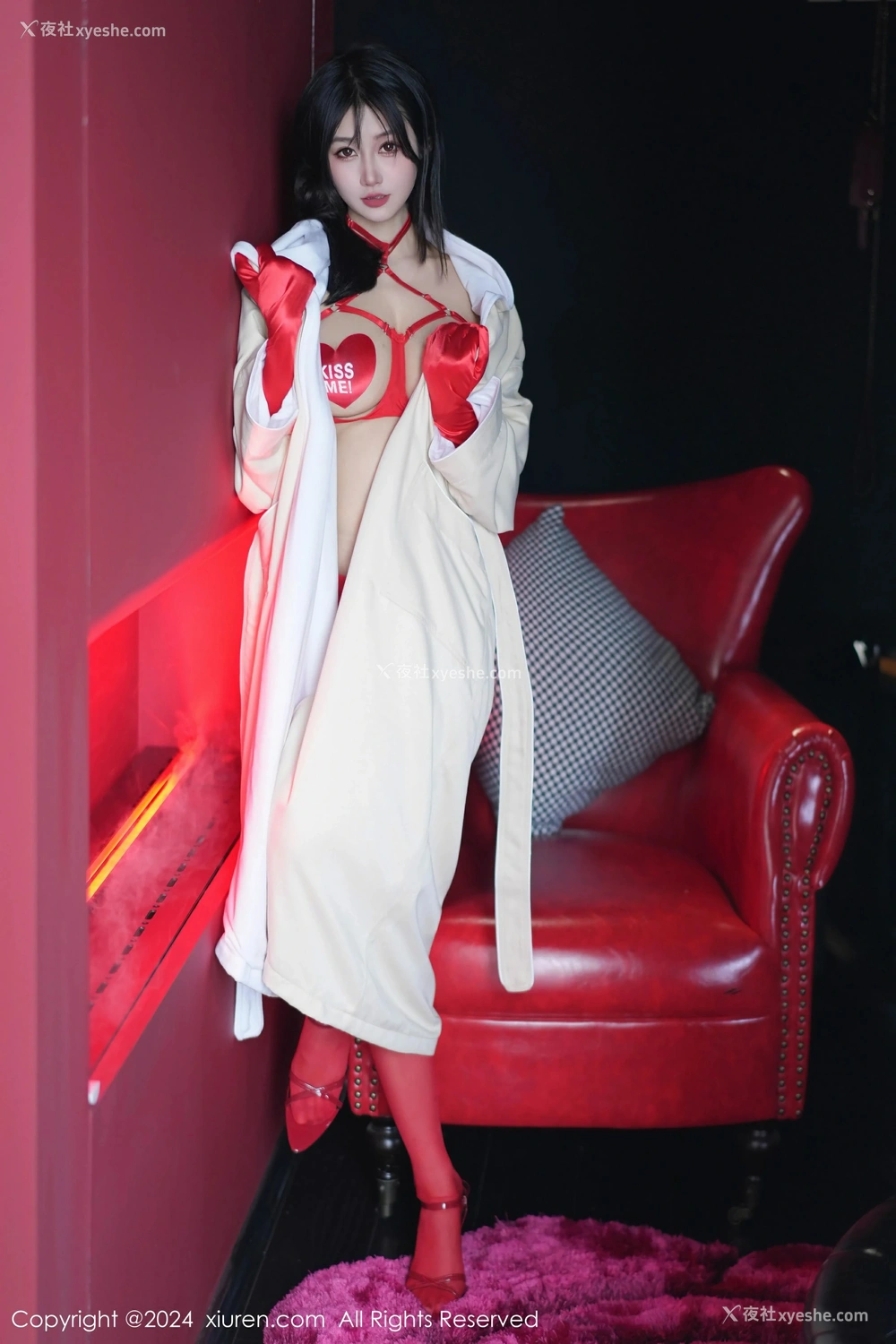 1P - [XiuRen秀人网] No.8555 laura阿姣