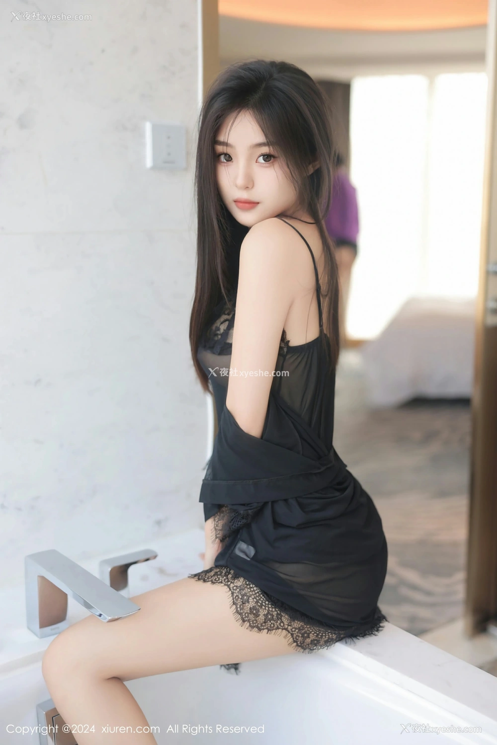 1P - [XiuRen秀人网] No.8550 周周不吃香菜