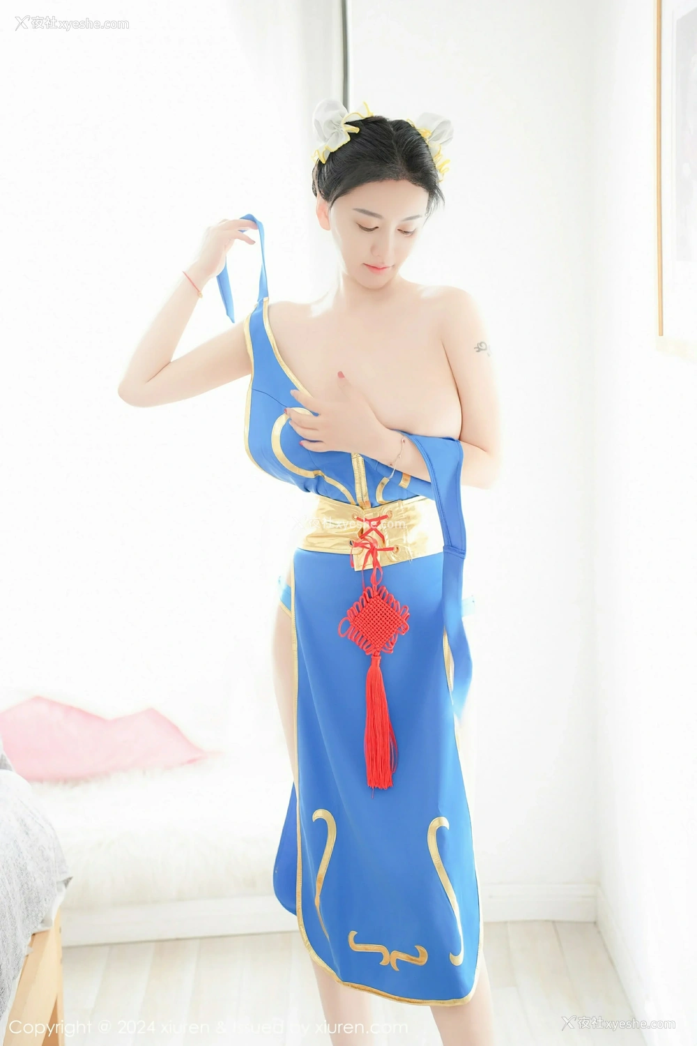 1P - [XiuRen秀人网] No.9252 雅茹老师