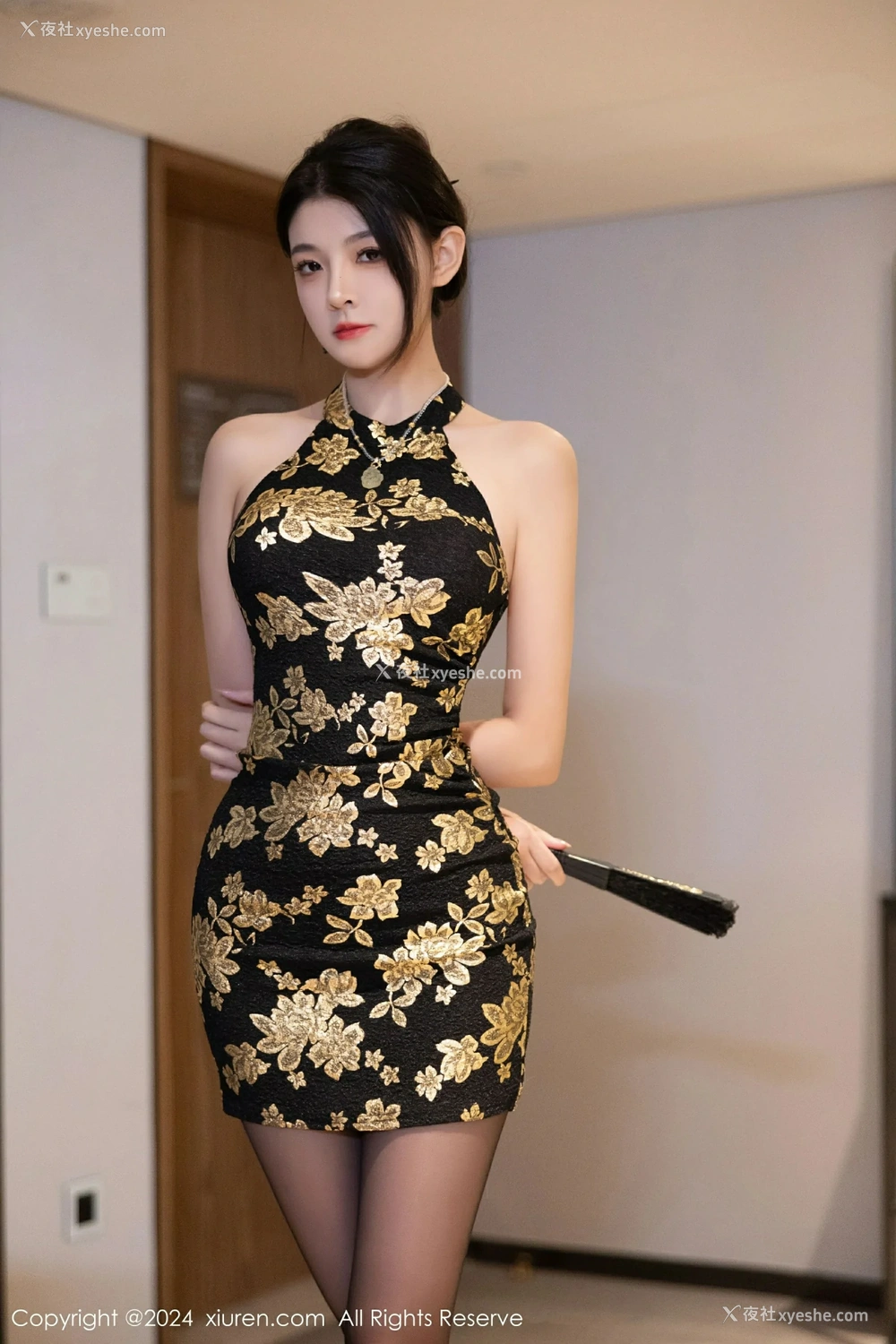 1P - [XiuRen秀人网] No.9304 初梦瑶