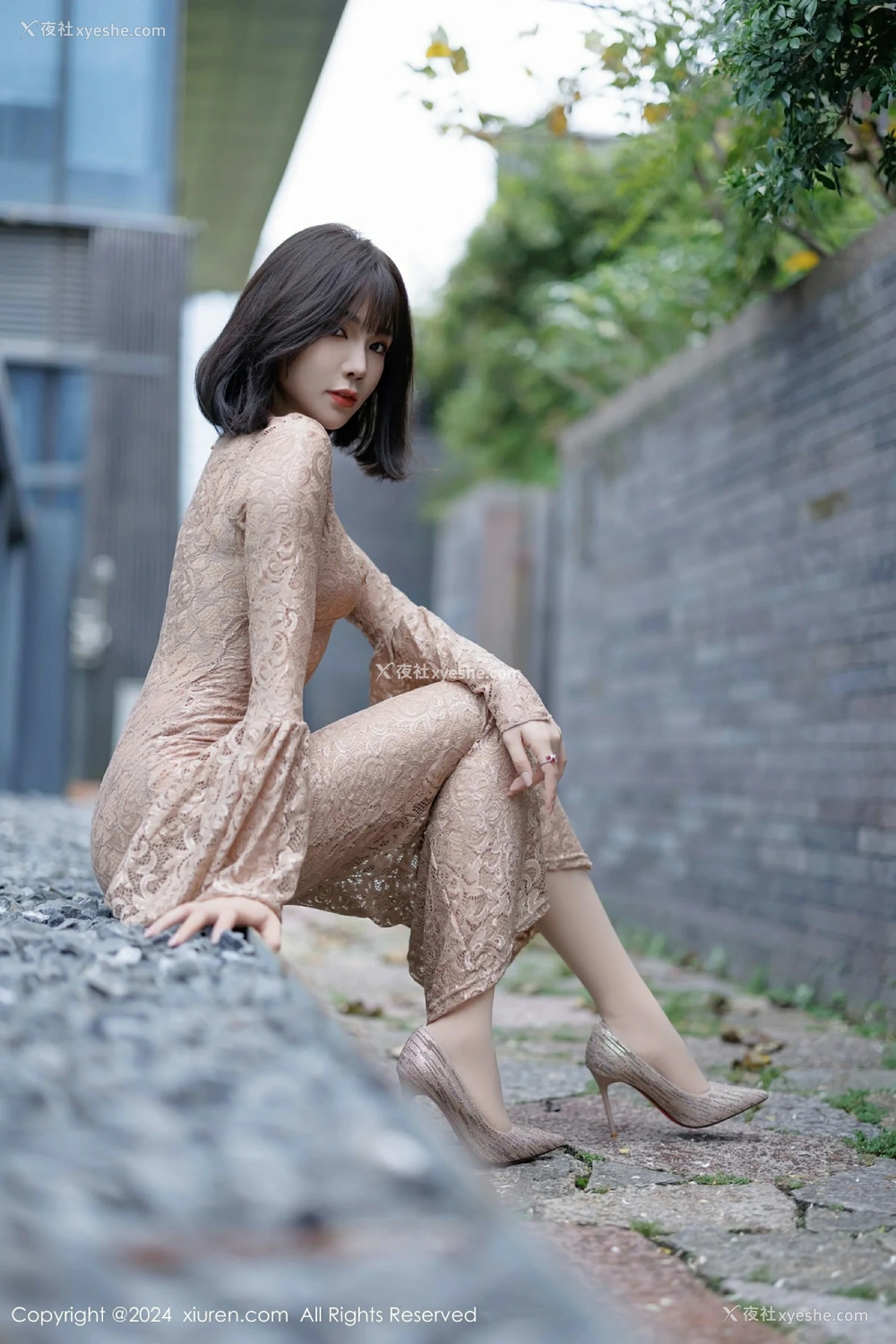1P - [XiuRen秀人网] No.9412 徐莉芝Booty