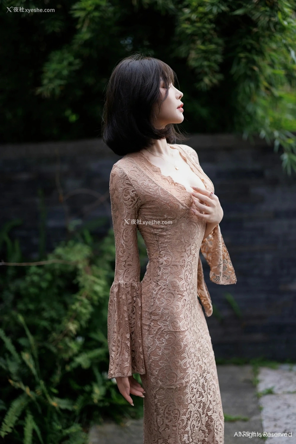 1P - [XiuRen秀人网] No.9412 徐莉芝Booty