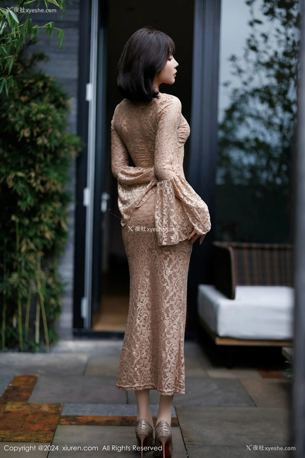 1P - [XiuRen秀人网] No.9412 徐莉芝Booty