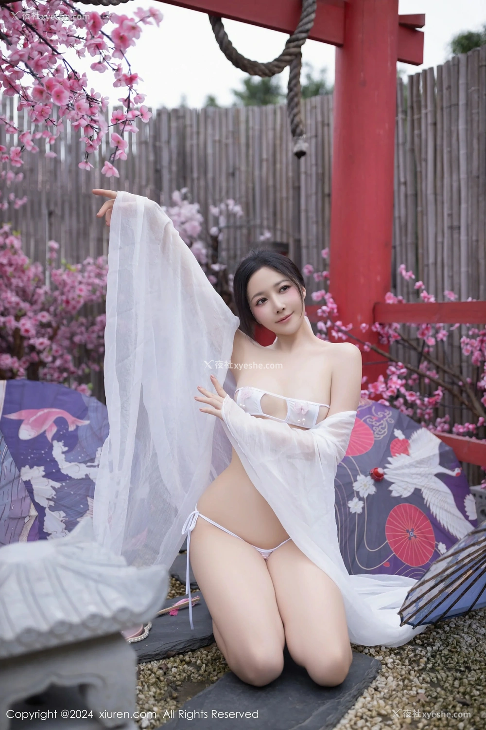 1P - [XiuRen秀人网] No.8927 鱼子酱Fish
