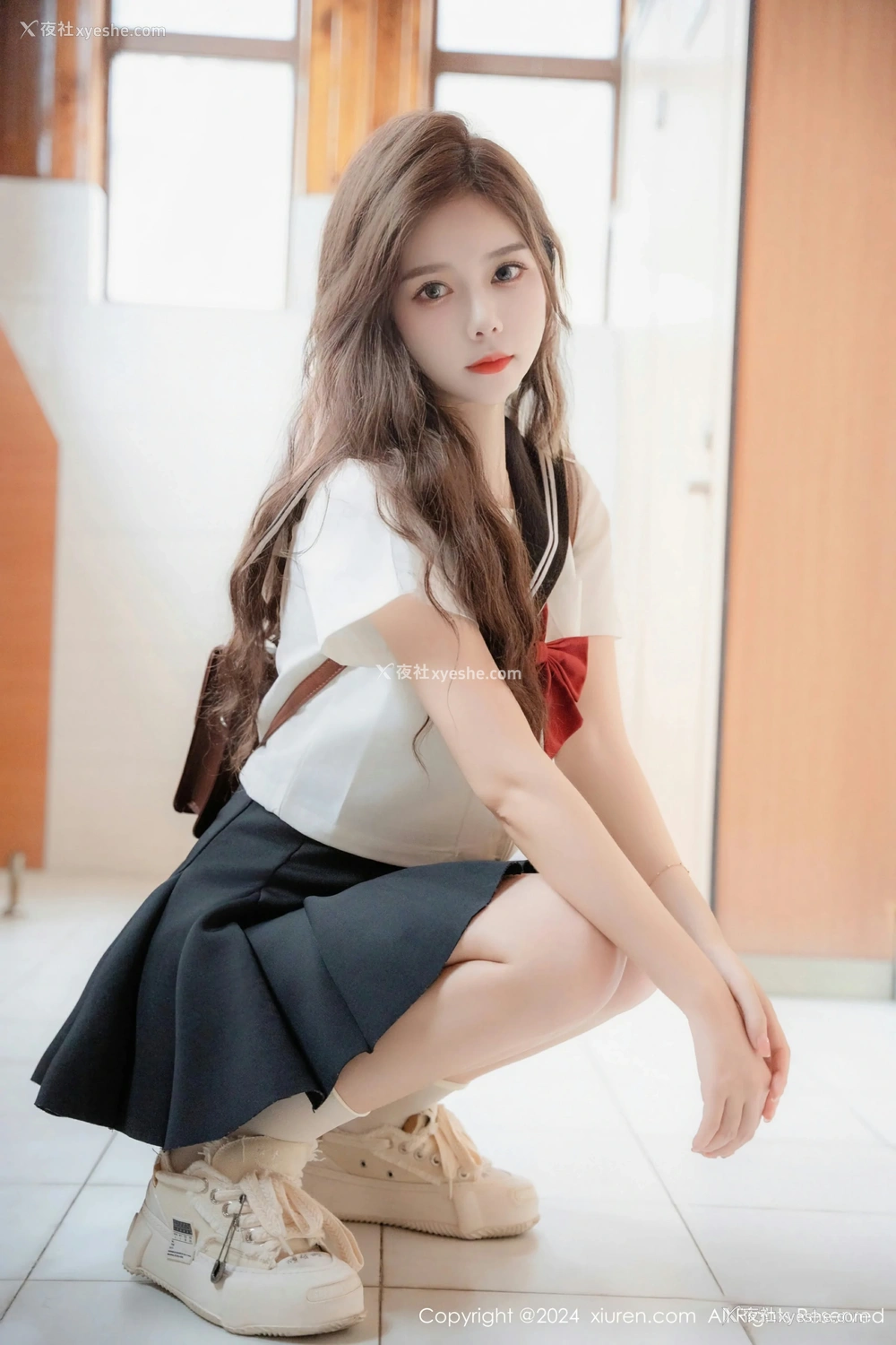 1P - [XiuRen秀人网] No.8948 拍黄瓜girl