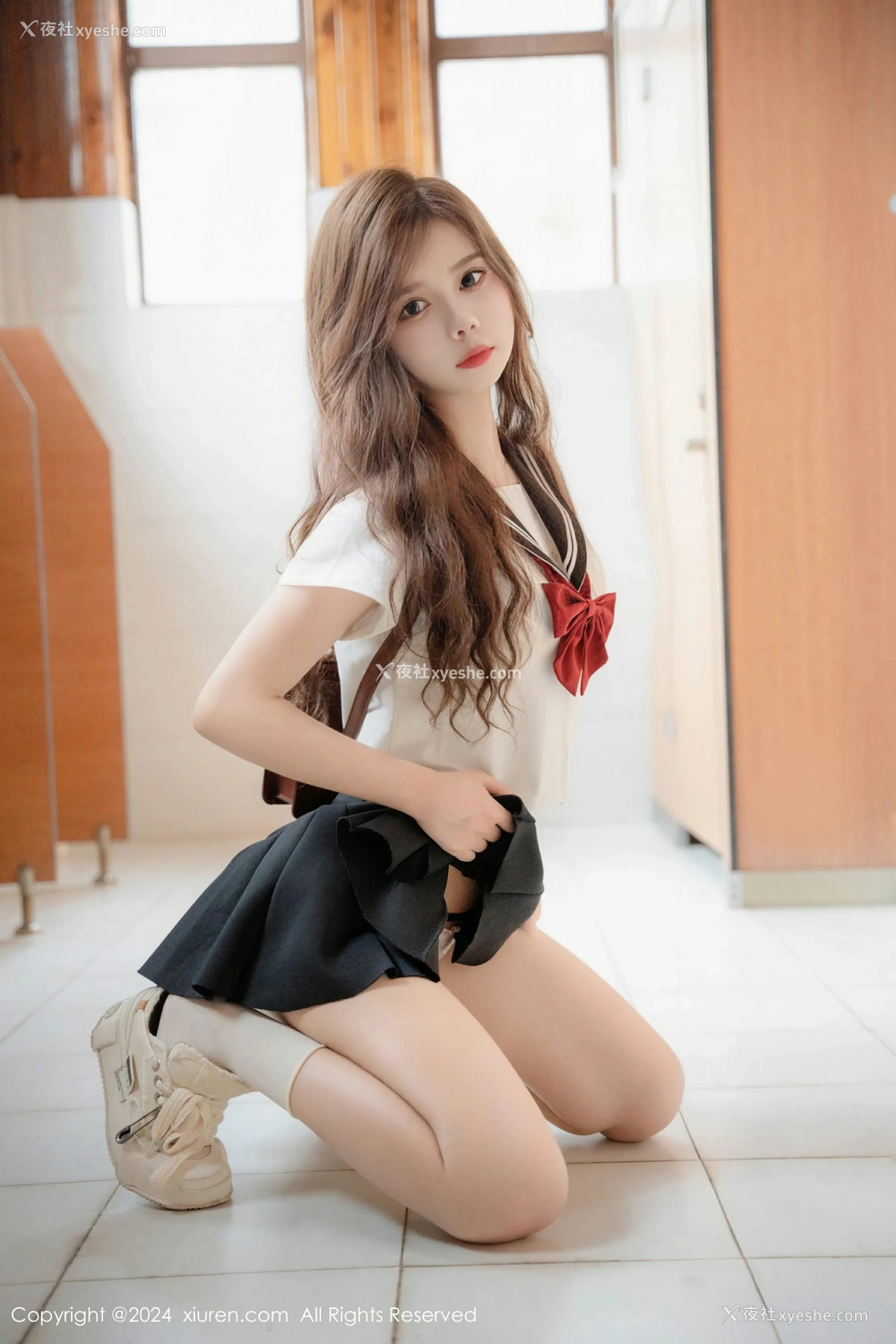 1P - [XiuRen秀人网] No.8948 拍黄瓜girl