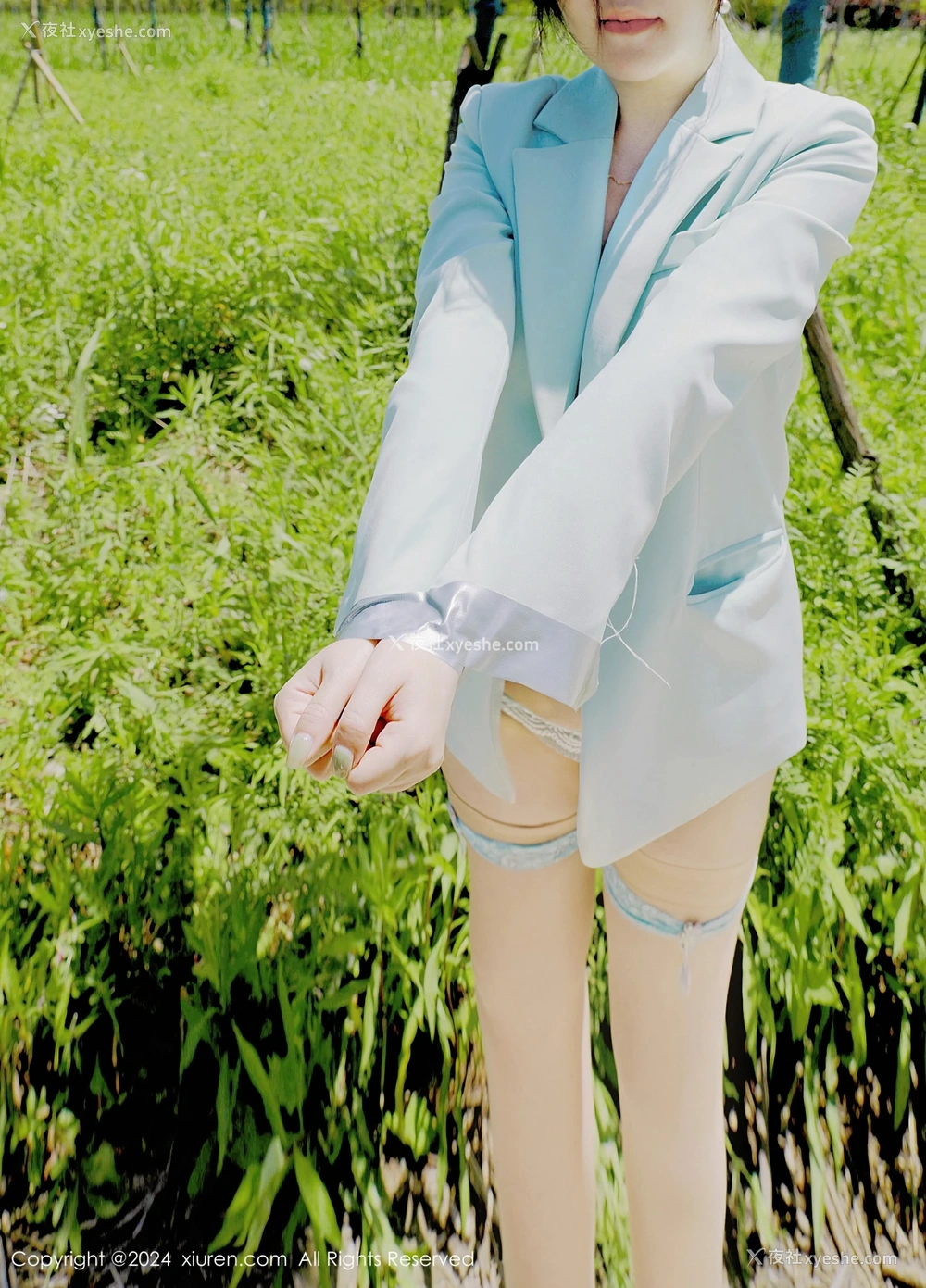 1P - [XiuRen秀人网] No.8601 小薯条nienie