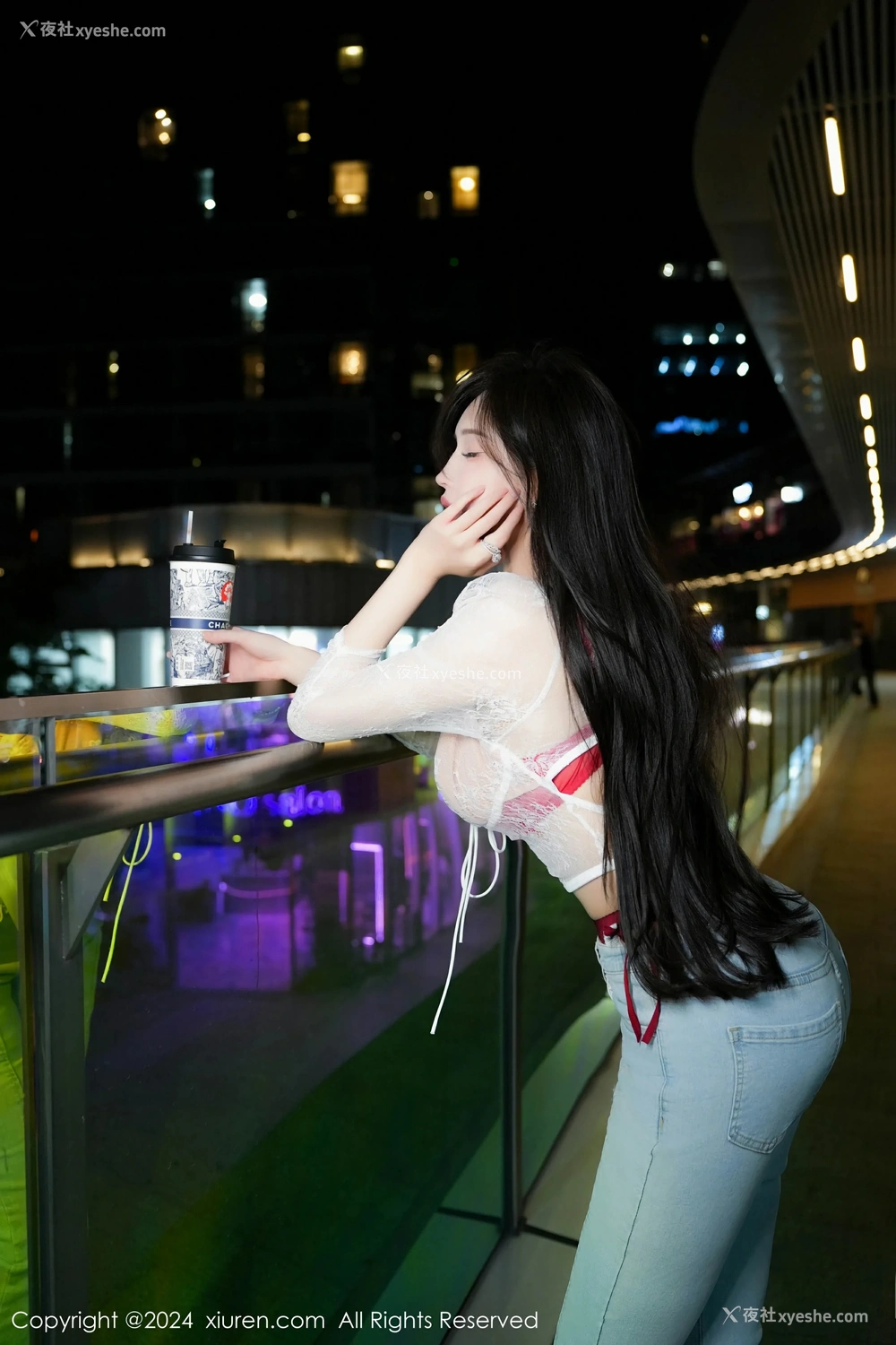 1P - [XiuRen秀人网] No.8846 Carol周妍希X