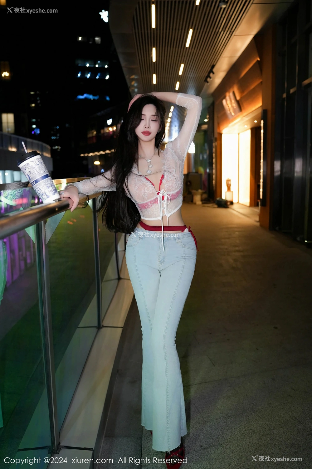 1P - [XiuRen秀人网] No.8846 Carol周妍希X