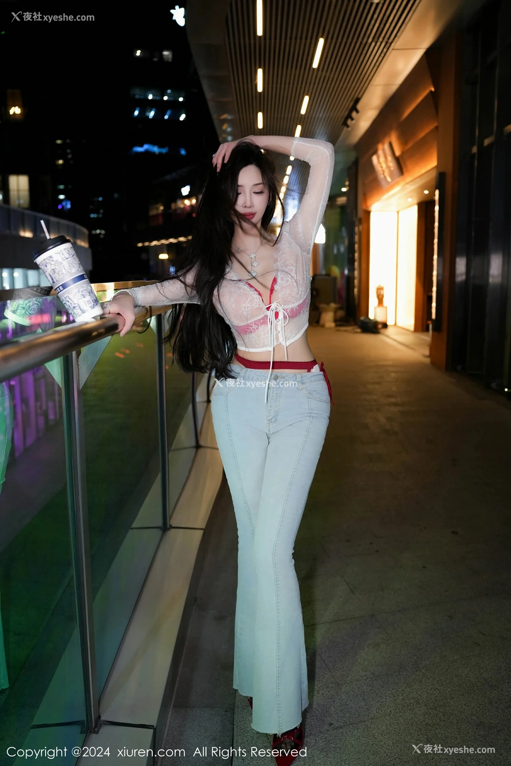 1P - [XiuRen秀人网] No.8846 Carol周妍希X