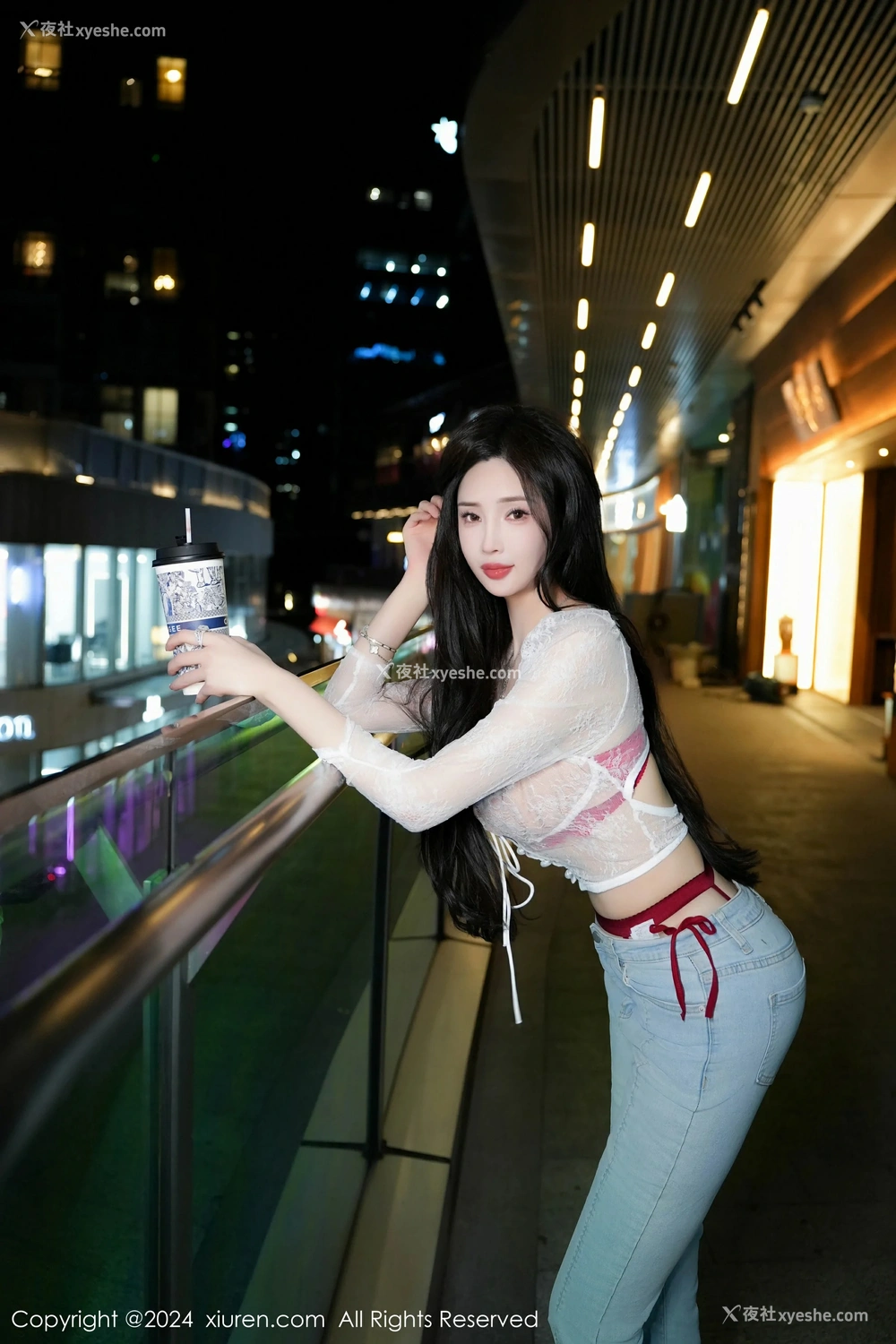 1P - [XiuRen秀人网] No.8846 Carol周妍希X
