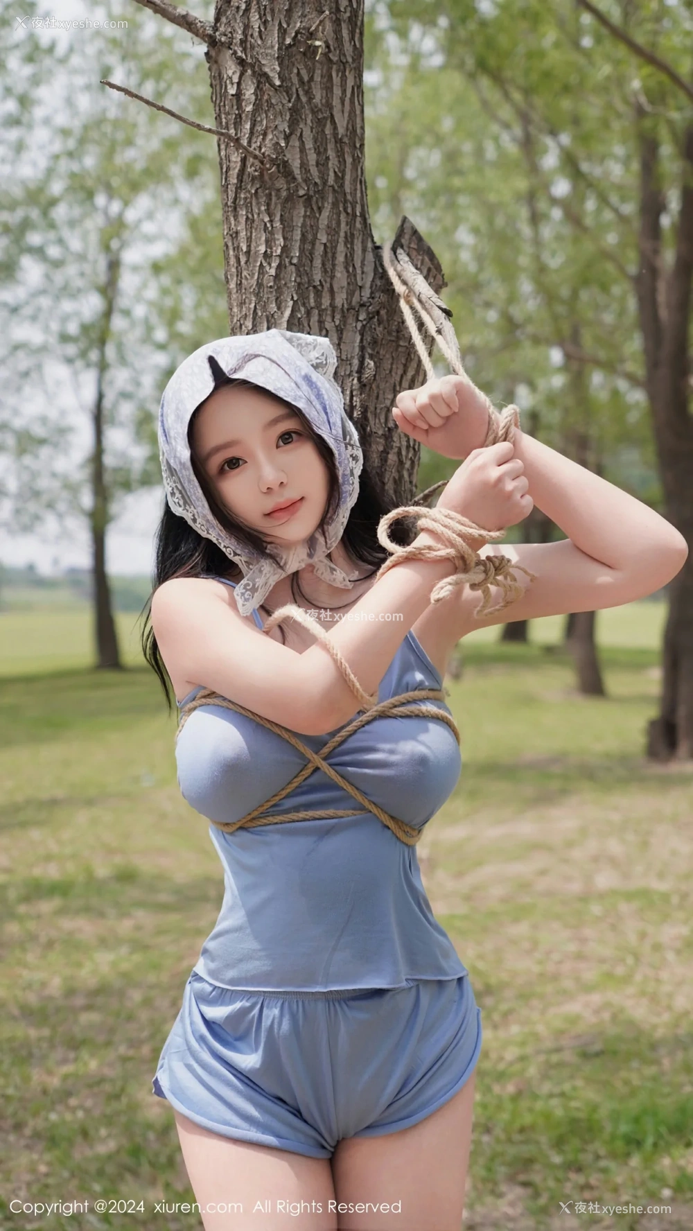 1P - [XiuRen秀人网] No.8777 小薯条nienie