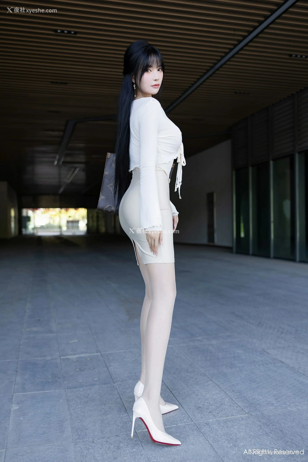 1P - [XiuRen秀人网] No.9320 娜比
