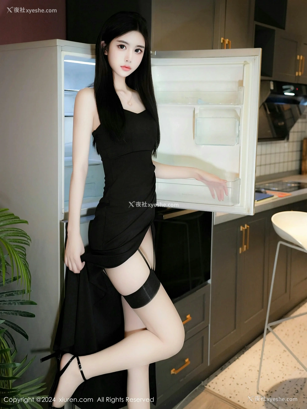 1P - [XiuRen秀人网] No.9419 Erikaki