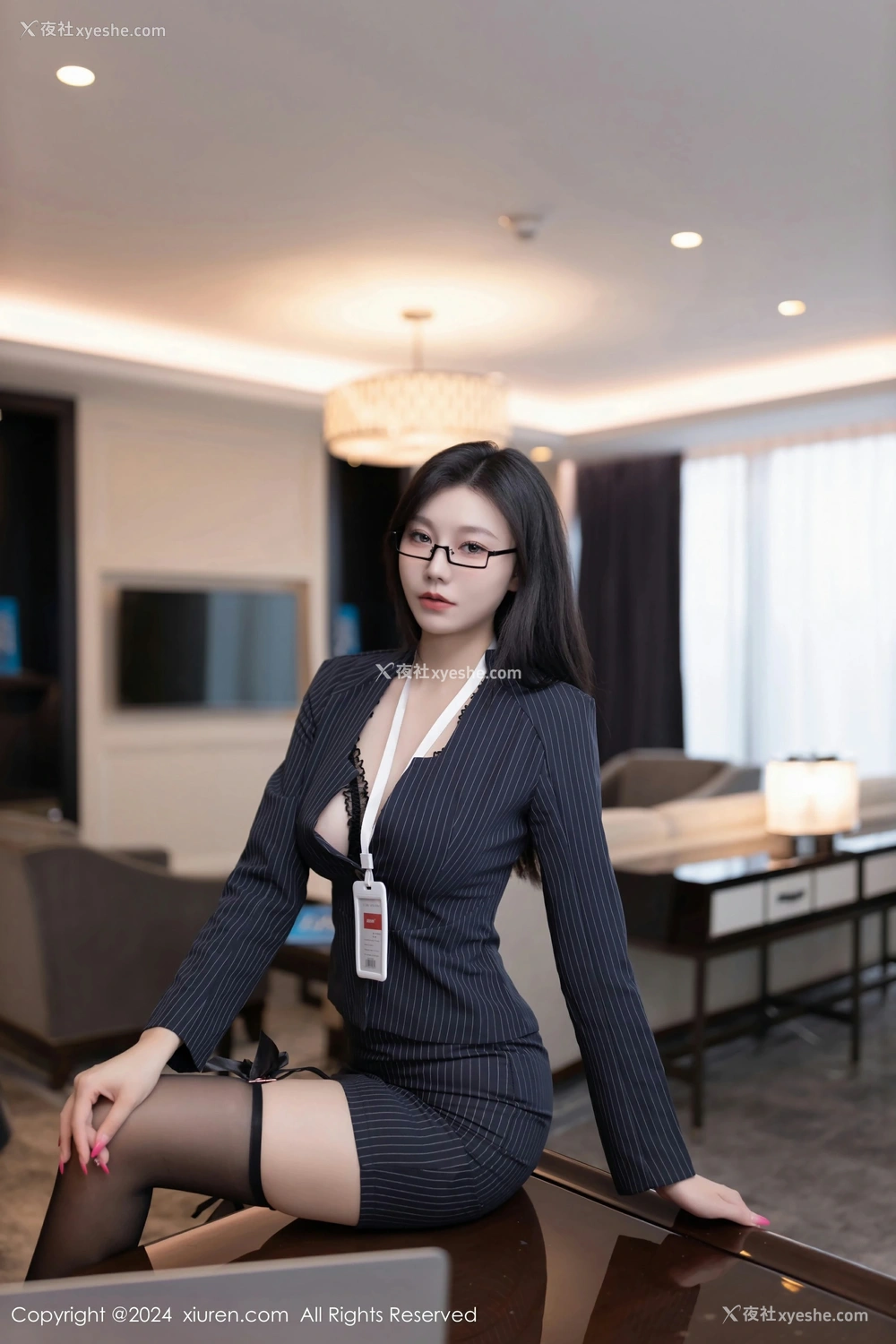 1P - [XiuRen秀人网] No.8537 安然anran