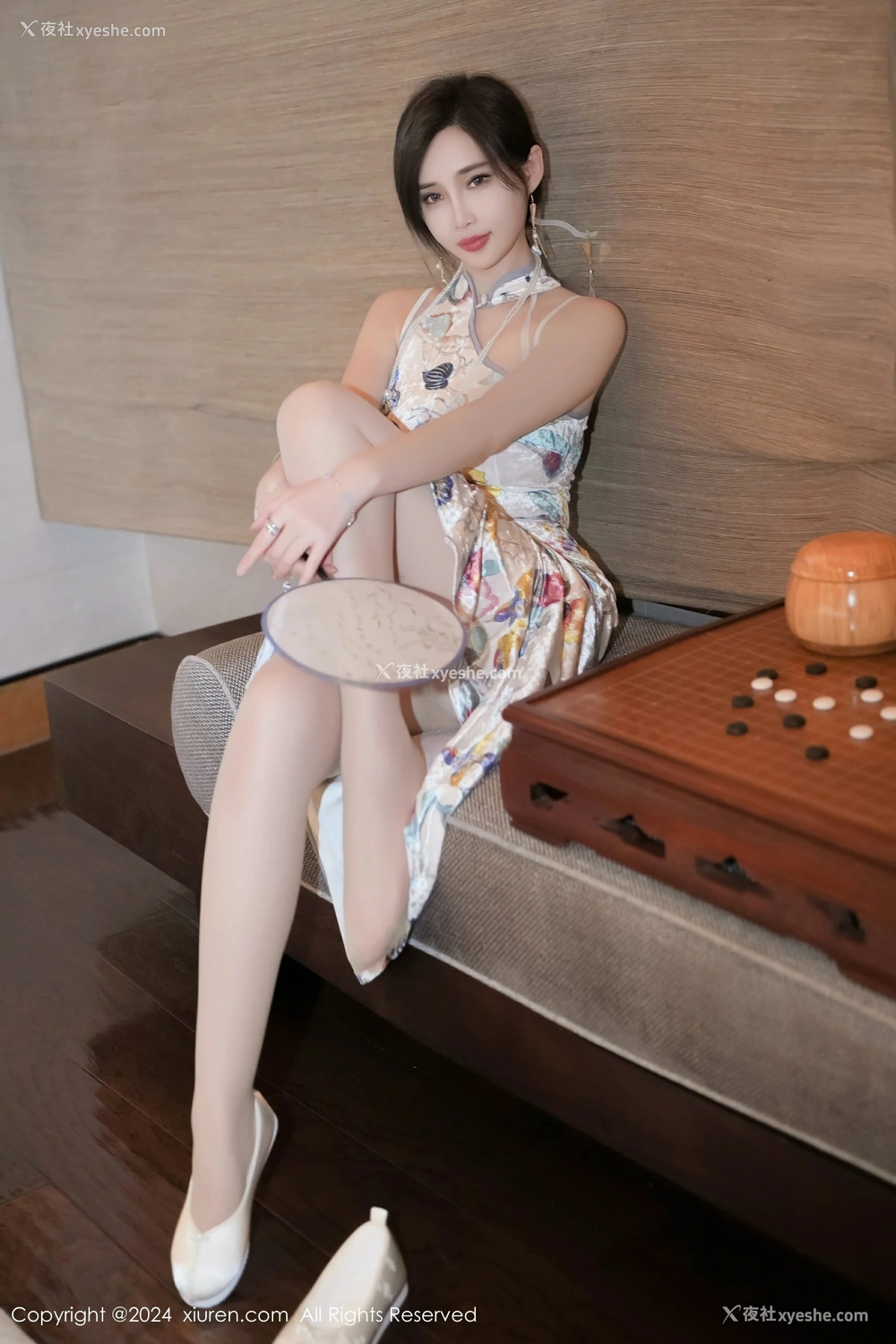 1P - [XiuRen秀人网] No.8330 Carol周妍希X