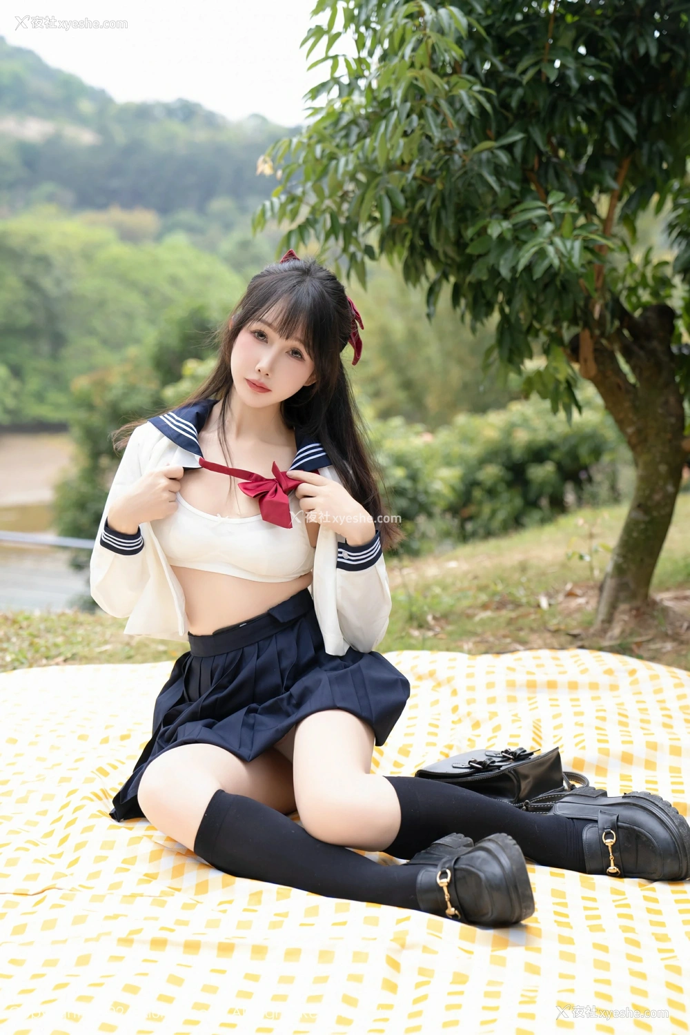 1P - [XiuRen秀人网] No.8365 波巧酱