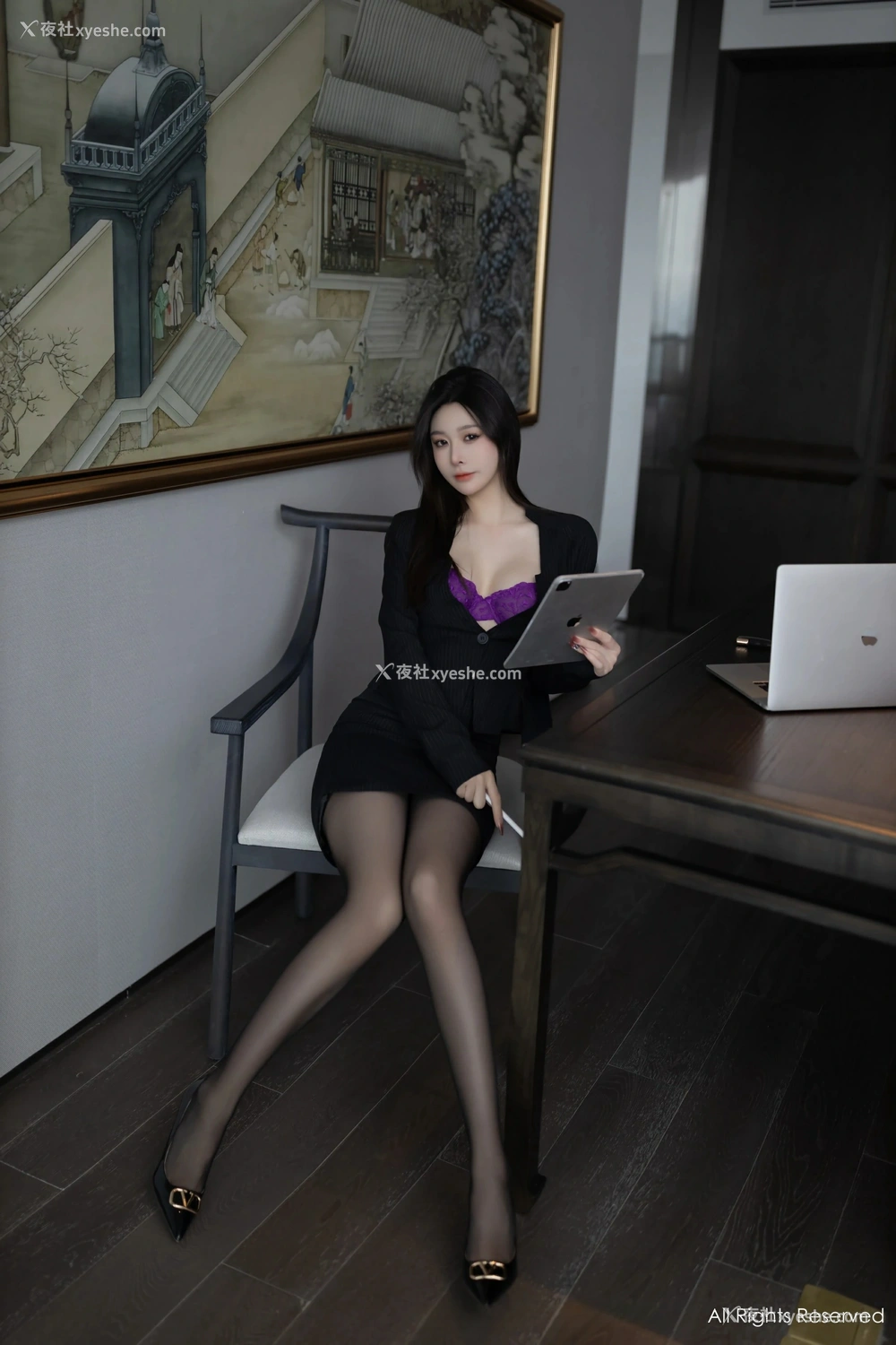 1P - [XiuRen秀人网] No.8626 小逗逗