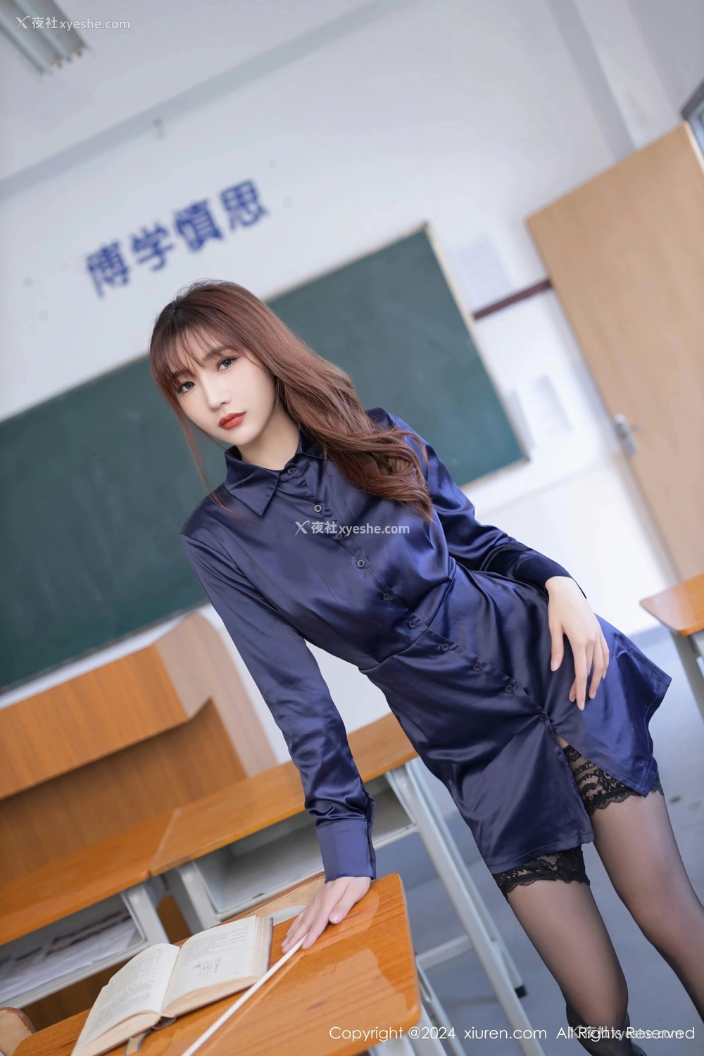 1P - [XiuRen秀人网] No.8309 陆萱萱
