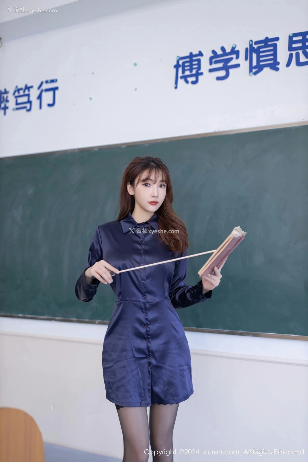1P - [XiuRen秀人网] No.8309 陆萱萱