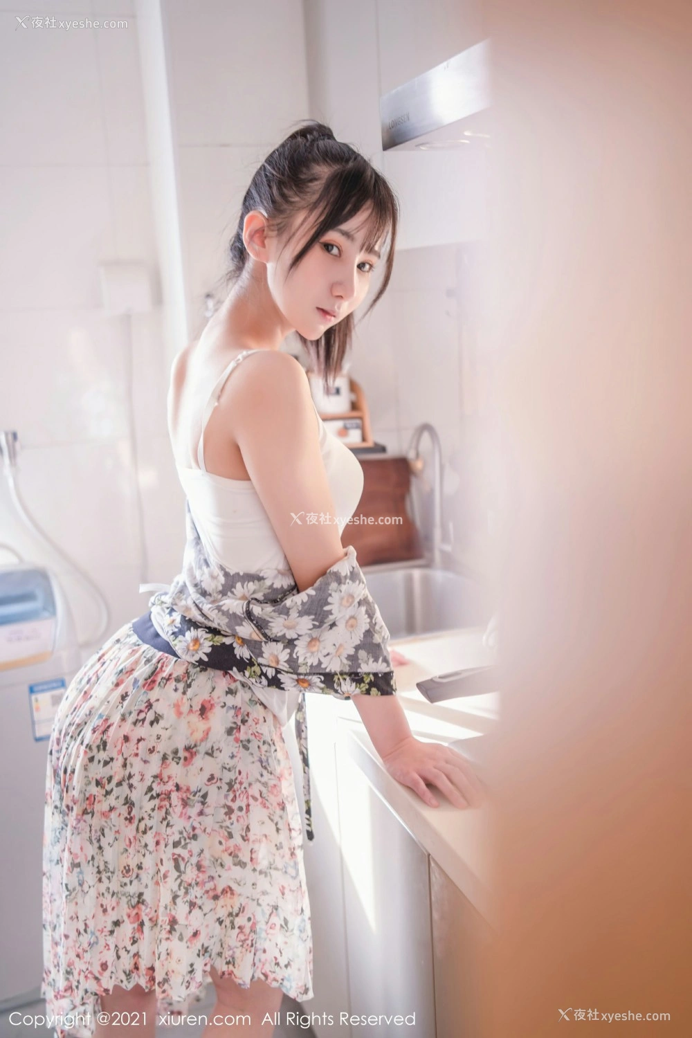 1P - [XiuRen秀人网] No.3711 小果冻儿
